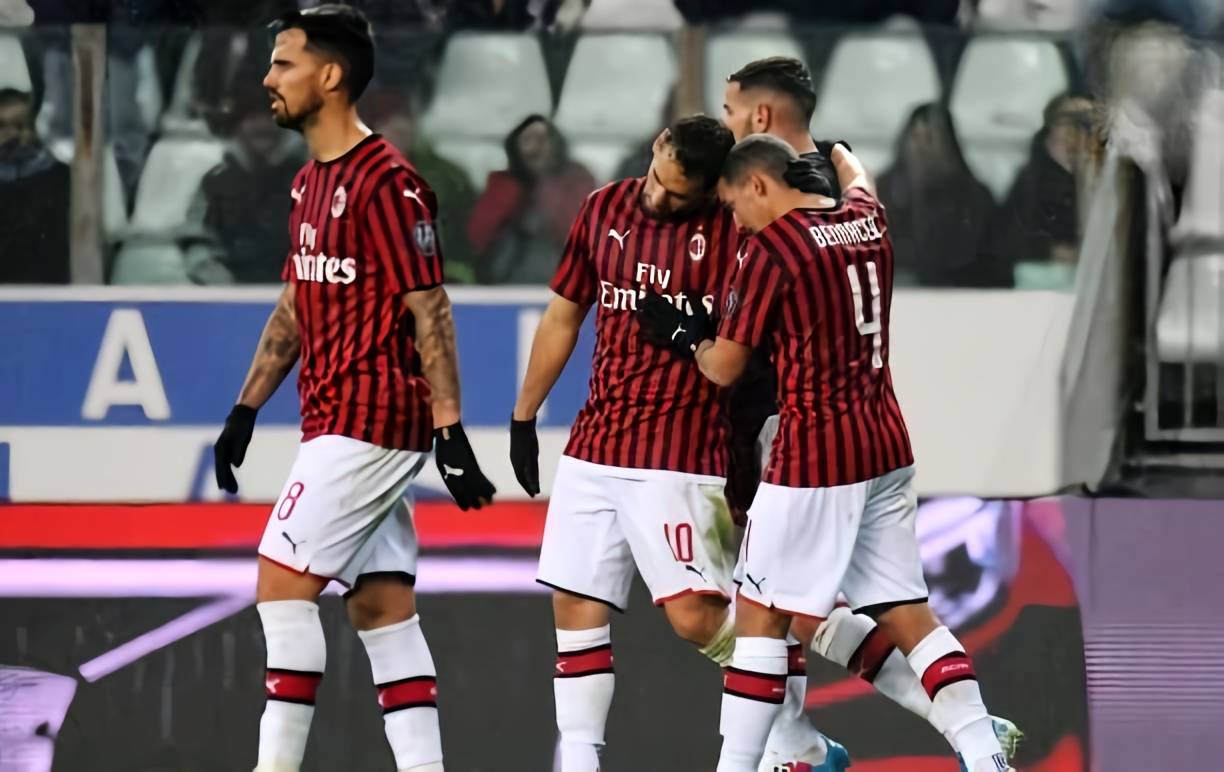 鲁媒：若无意外，山东泰山队将前往海口进行第一阶段冬训（鲁媒：山东泰山队预计赴海口展开第一阶段冬训）