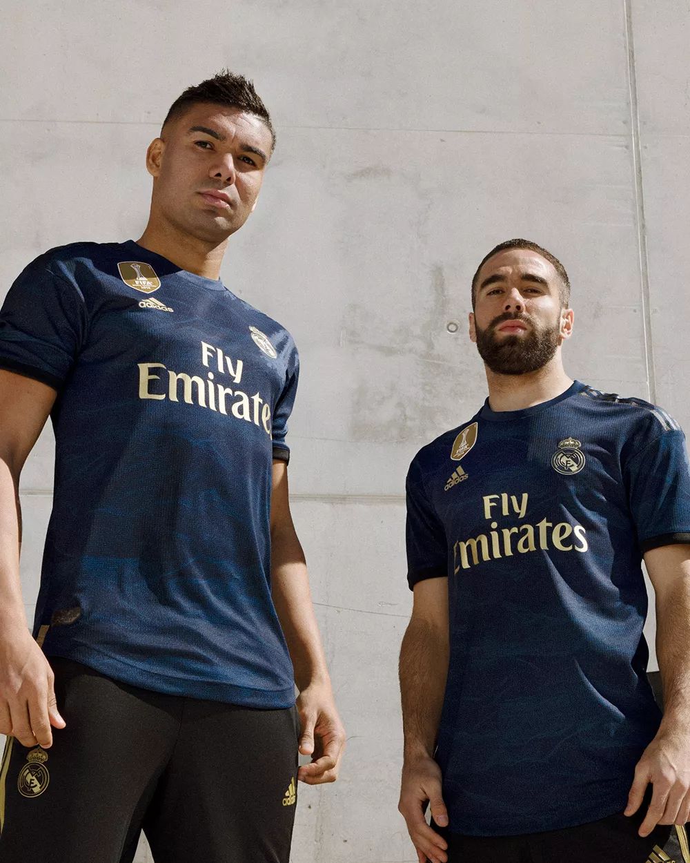 浙江男篮对决辽宁精彩逆转（浙江男篮对阵辽宁上演精彩翻盘）