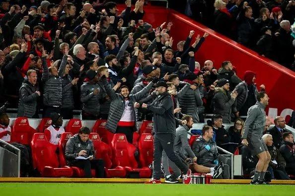 伦纳德谈保罗被裁：很震惊，喜欢和他交流如何提升球队的表现（伦纳德谈保罗被裁：非常意外，常与他探讨如何提升球队）