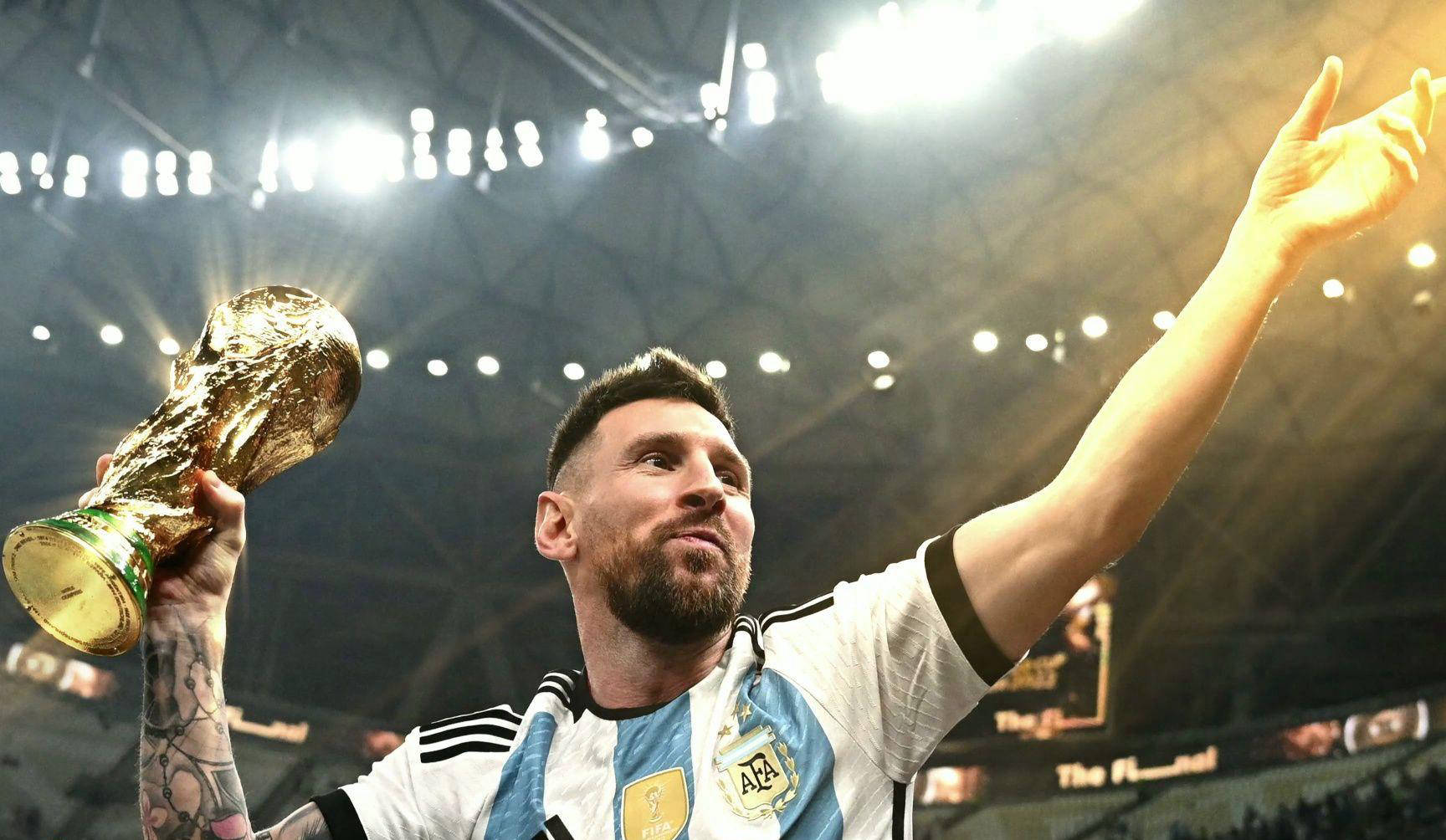 八段锦第二式左右开弓似射雕动作分解，手把手教学（八段锦第二式左右开弓似射雕详解：动作拆解与手把手教学）