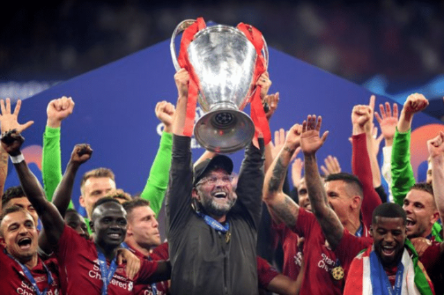 欧文突破防守连续得分（欧文突破防线连连得手）