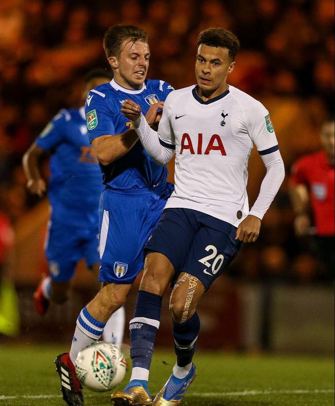 欧冠：利物浦2-0战胜马赛（欧冠赛场：利物浦2-0力克马赛）