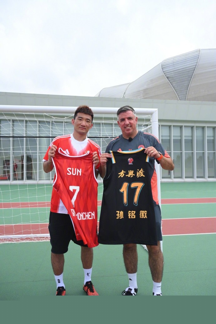 U22国足参加熊猫杯大名单：王钰栋、蒯纪闻在列，王博豪入选（熊猫杯U22国足参赛名单公布：王钰栋、蒯纪闻在列，王博豪上榜）