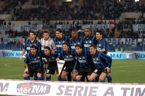 都体：道格拉斯-路易斯受伤下场，让他符合买断条款更加困难（都体：道格拉斯-路易斯伤退，满足买断条款的难度上升）