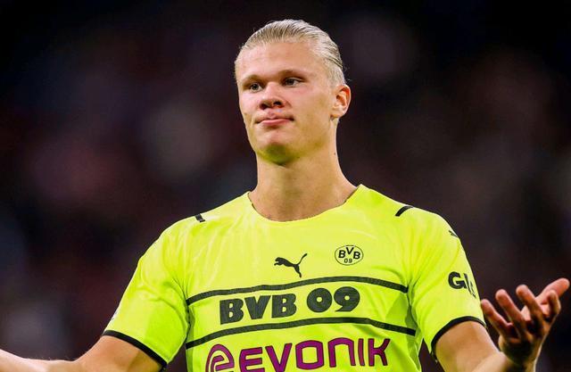 罗伯逊：萨拉赫是队史最佳之一，希望能继续与他并肩作战（罗伯逊：萨拉赫堪称队史传奇之一，盼与他继续携手征战）