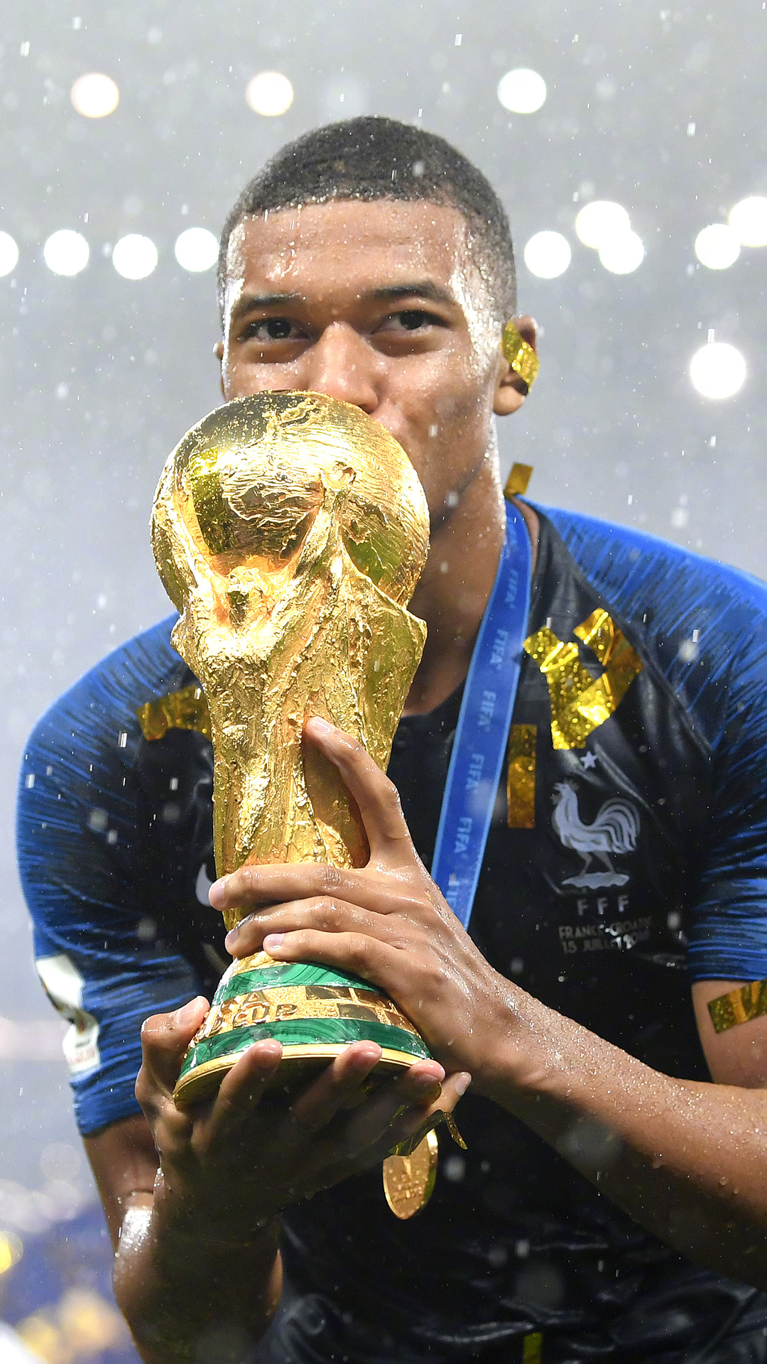 官方：恰尔汗奥卢当选国米10月队内最佳球员（国米官宣：恰尔汗奥卢荣膺球队10月最佳球员）